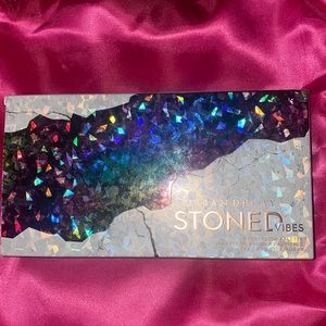 Urban decay STONED VIBES